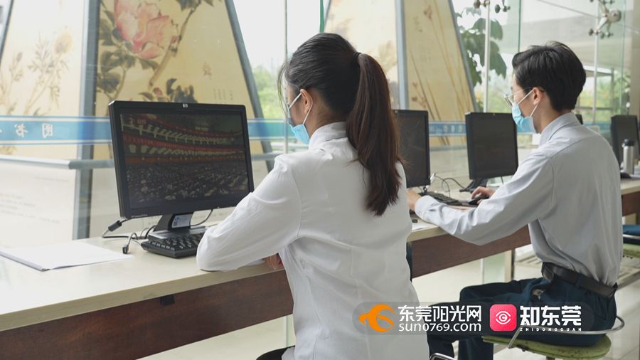 1666169611591273.jpg 学生自觉学习党的二十大_副本.jpg